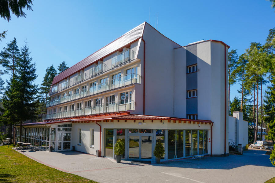 RESORT NIEGOCIN virkistyskeskus Wilkasy Masurian järvet loma Puolassa 01